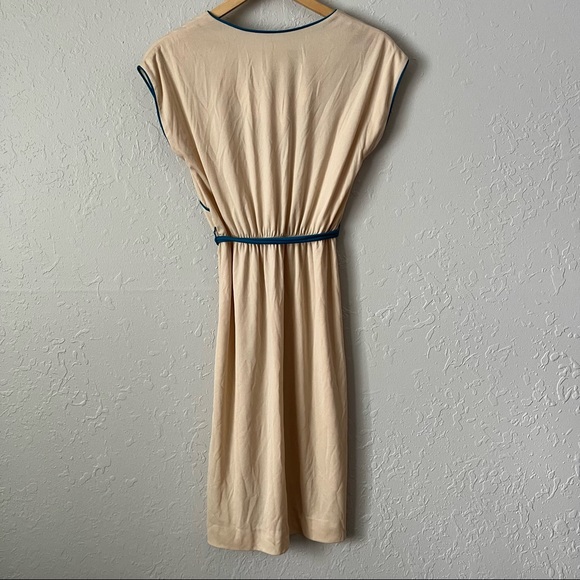 The Magnolia Shoppe Vintage Cream MIDI dress M - Picture 2 of 9